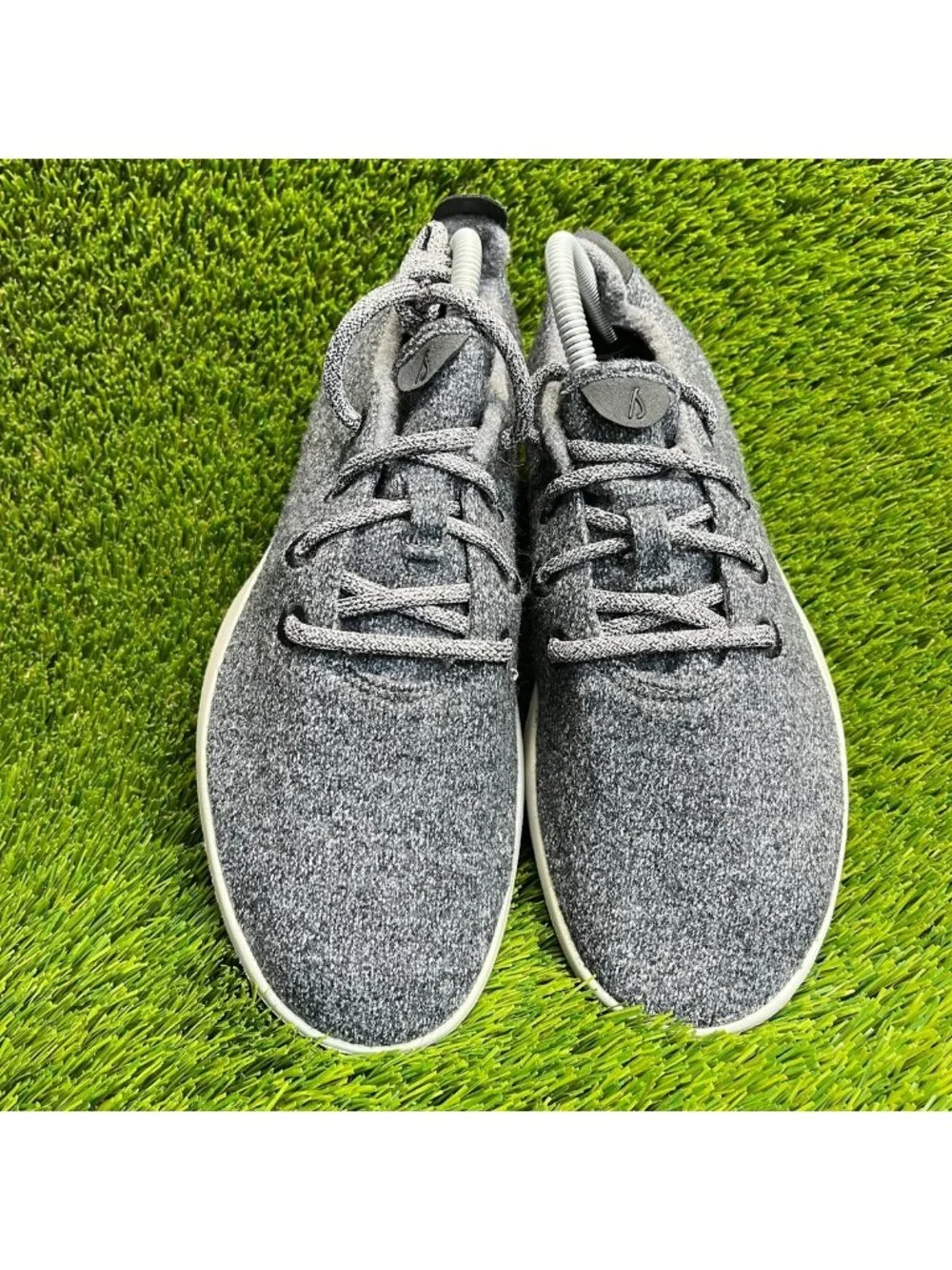 Allbirds Wool Runners Mens Size 9 Gray White Athletic Walking Shoes Sneakers